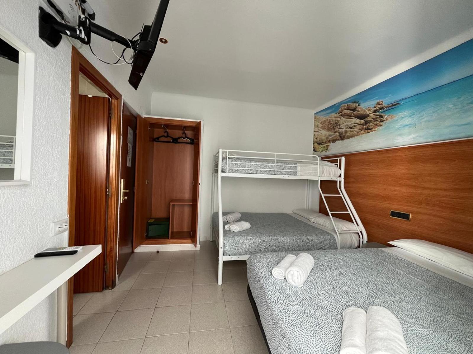 Hotel Maremagnum Lloret de Mar Exterior photo